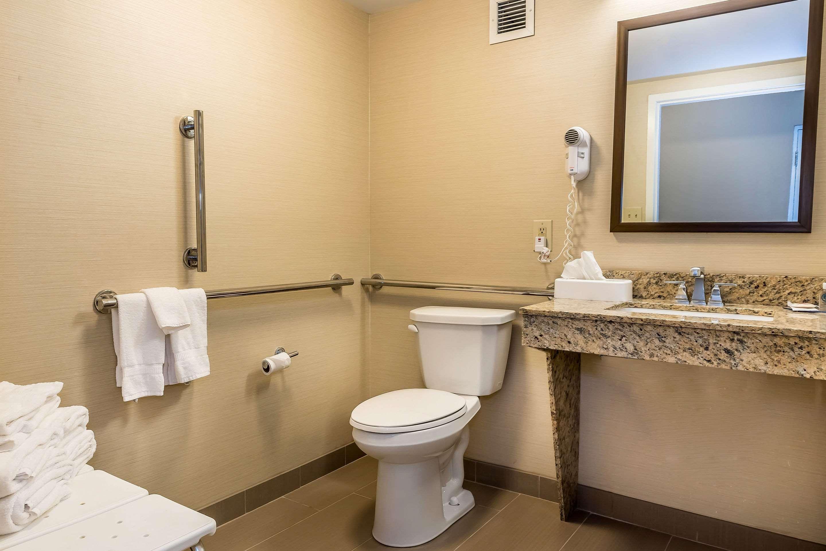 Comfort Inn & Suites Piqua-Near Troy-I75 Dış mekan fotoğraf